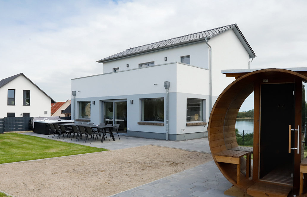 Neubau_Ferienhaus-am-See-Trams